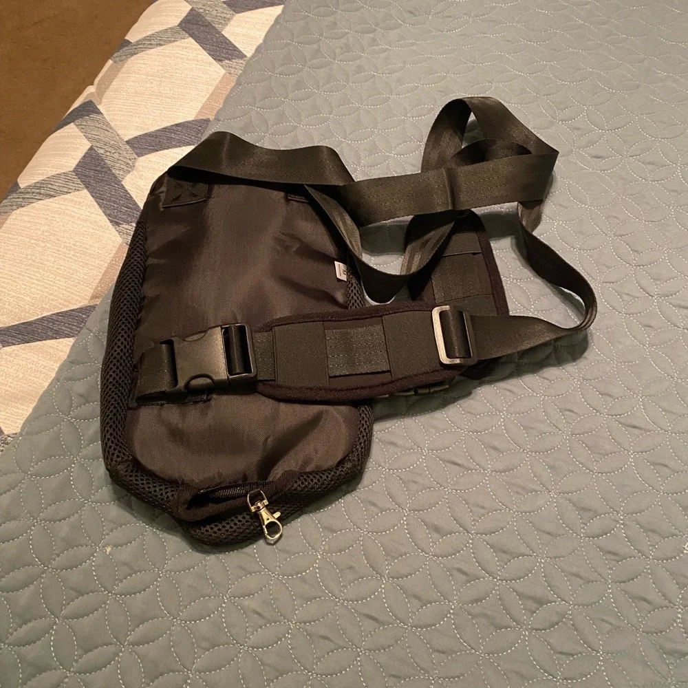 Dog carrier